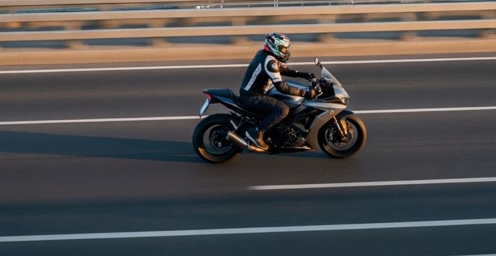 17-годишен моторист е глобен с 22 000 евро в Гърция