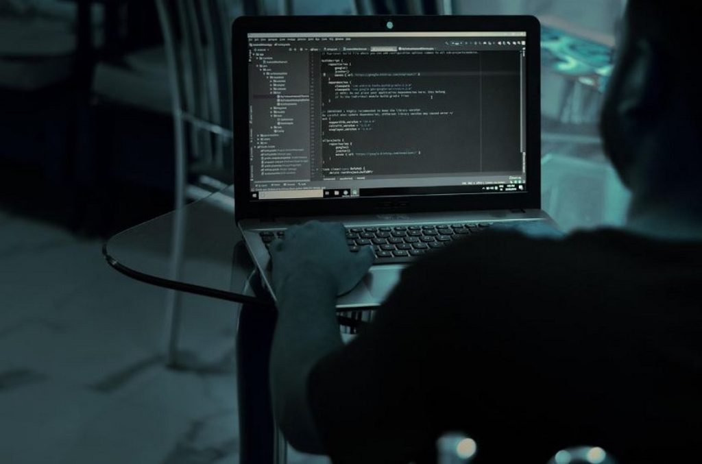 ФБР разби руска кибершпионска мрежа срещу Запада, компрометирала рутери и крадяща военни данни