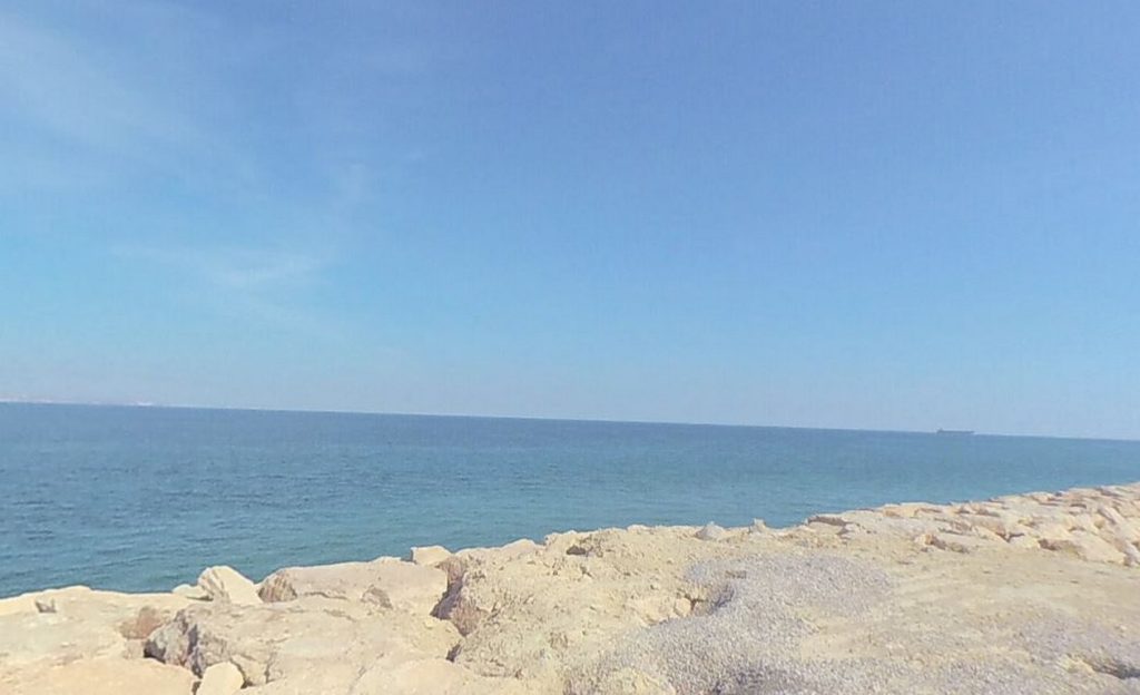 35 държави в дискусия за Ормузкия проток: ЕС, България, инициативата е на Лондон