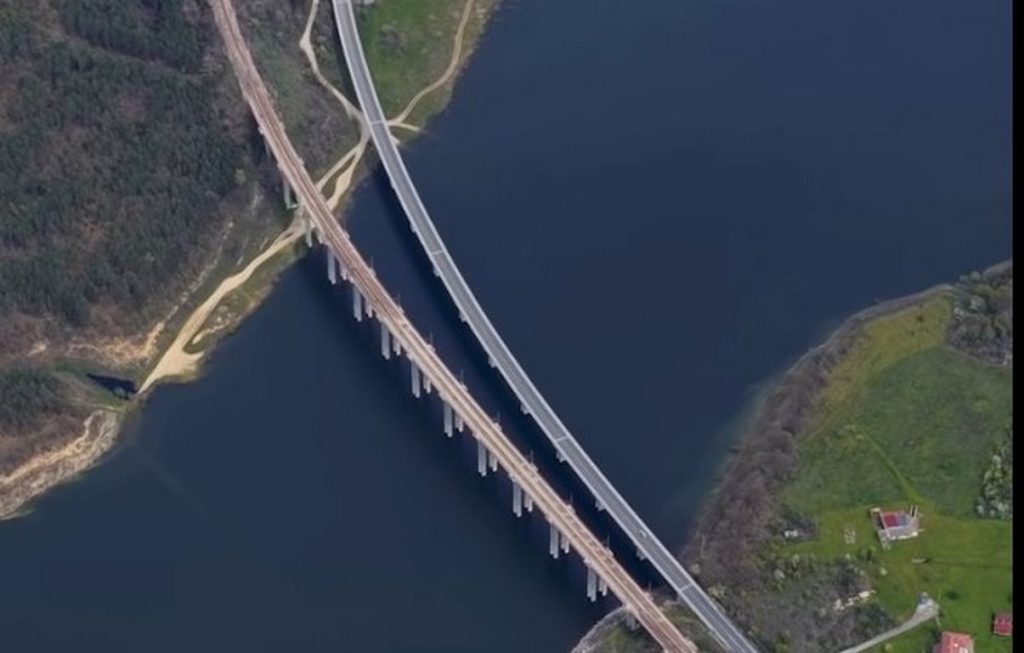 Язовир „Цонево“ достига рекордни нива. „Камчия“ прелива (ВИДЕО)