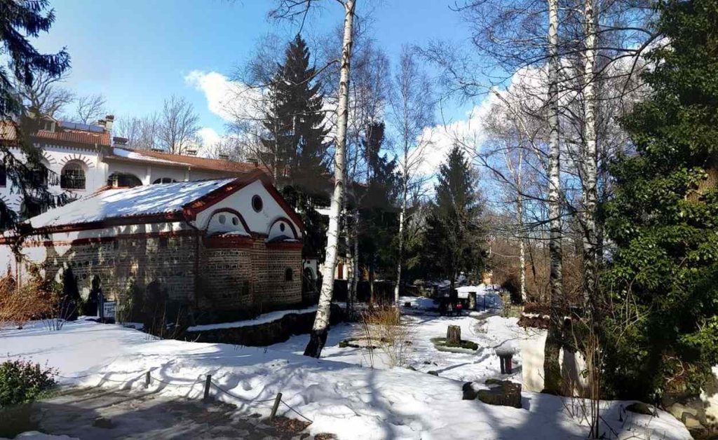 Планински спасители и полиция издирват човек в неизвестност на Витоша