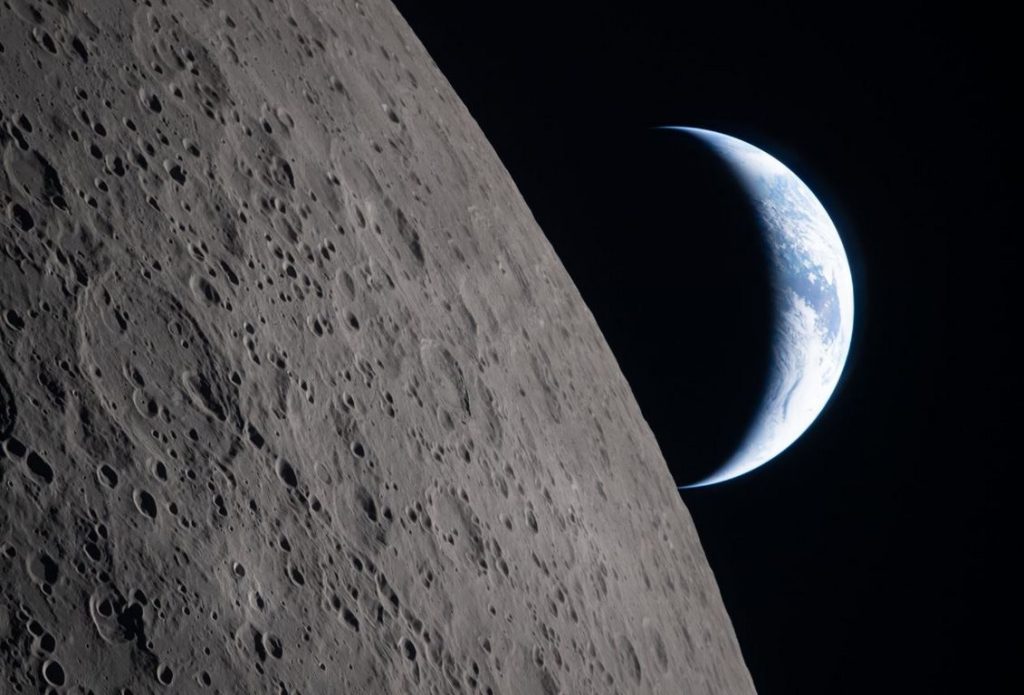 От подготовката до предаването: Tайната зад снимките на мисията „Артемис II“