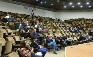 Отправя се критика относно управлението на проектите, средствата за тях и резултатите 