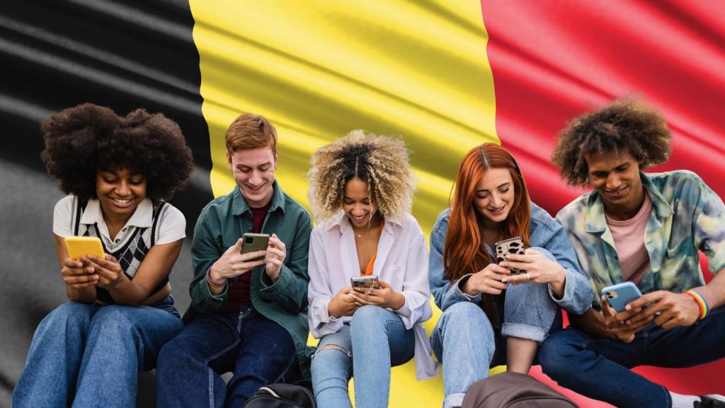 Белгия обсъжда забрана на социалните мрежи за деца: 13 или 15 години в дебат