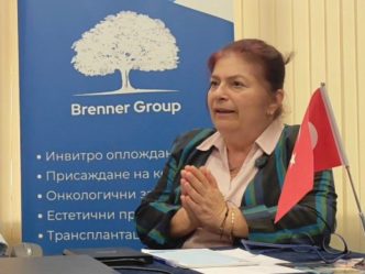 Професорът гостуваш във Варна, за да дава безплатни консултации